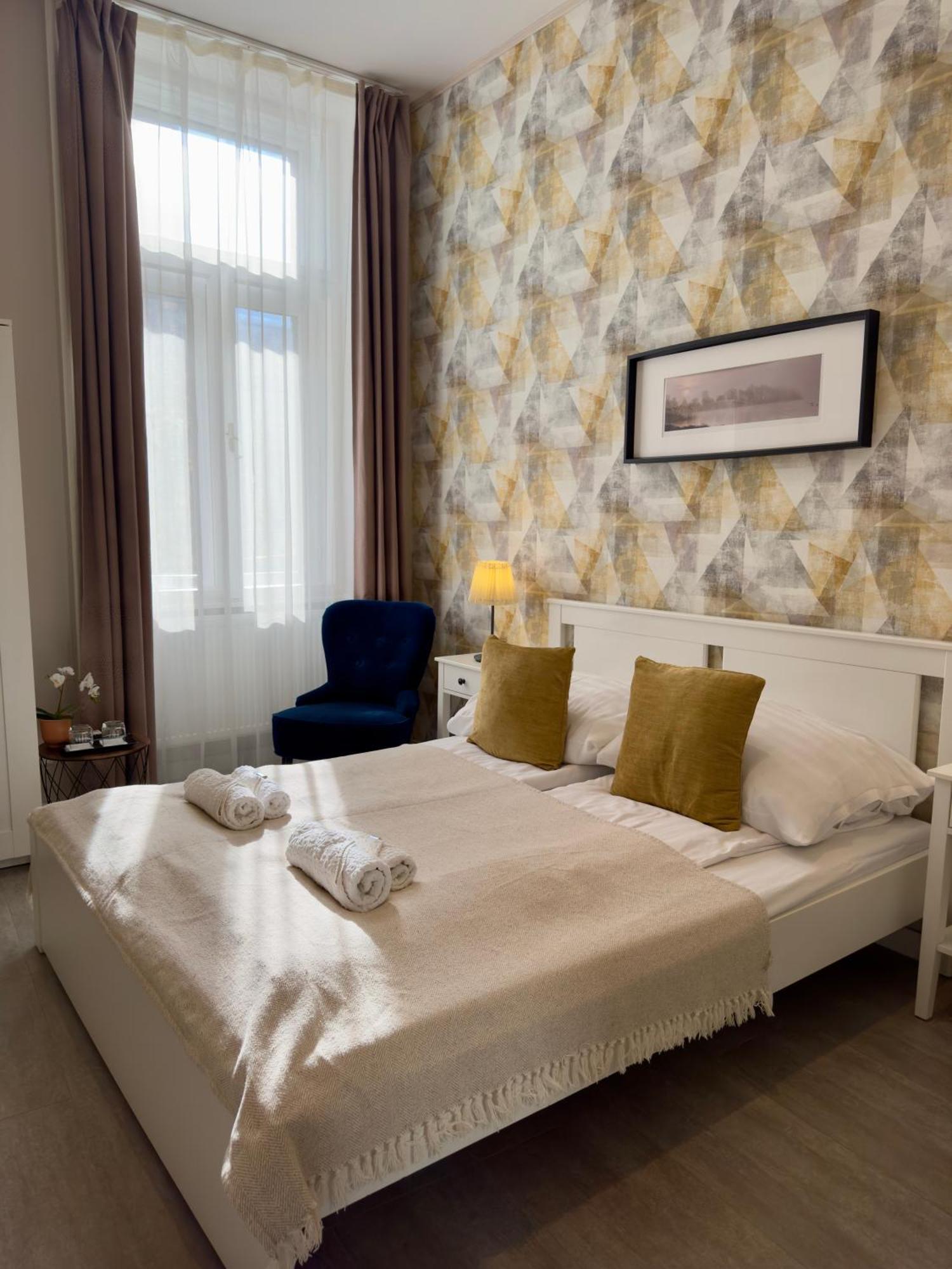 Center Rooms Miskolc Dış mekan fotoğraf