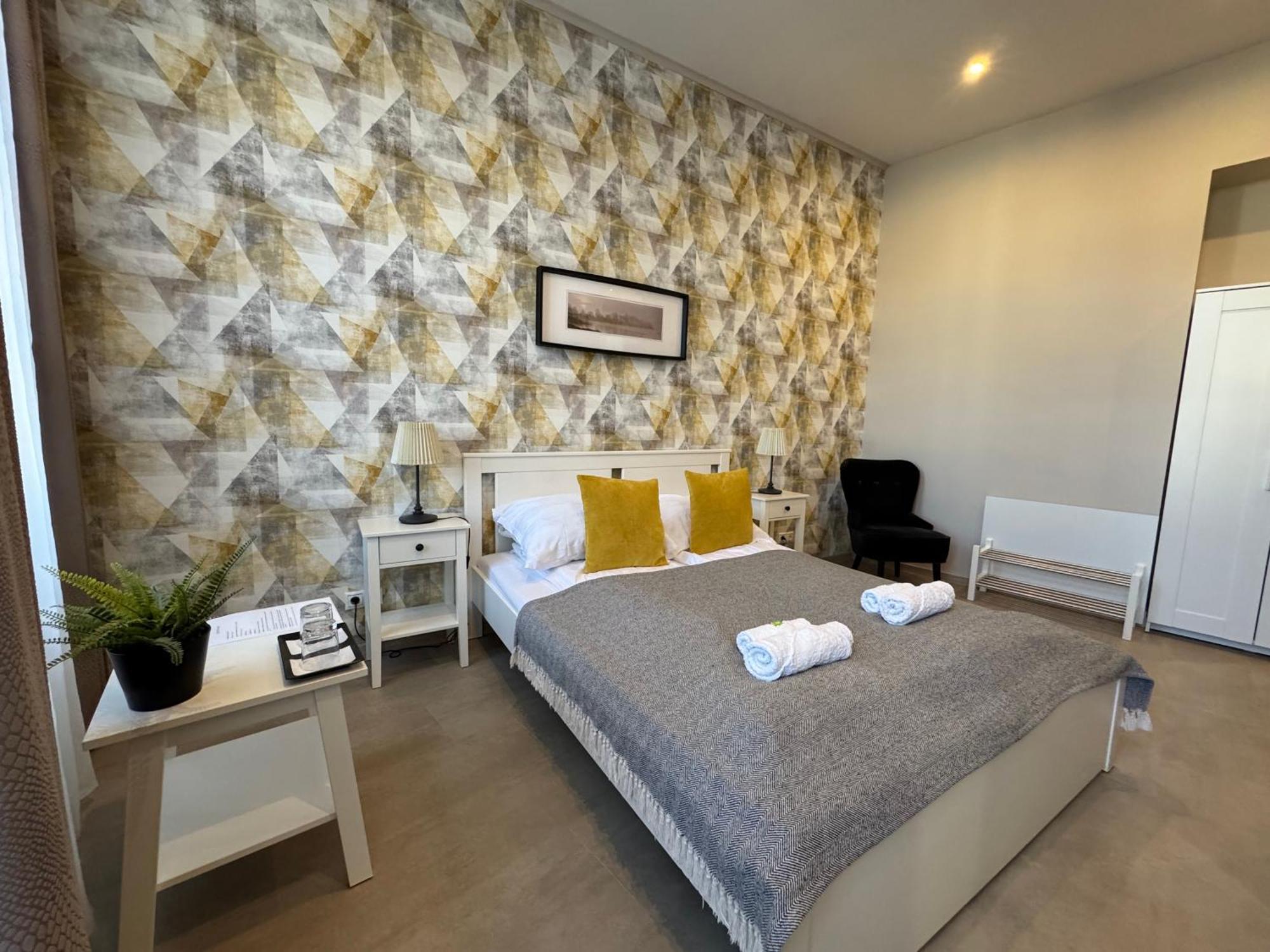 Center Rooms Miskolc Dış mekan fotoğraf