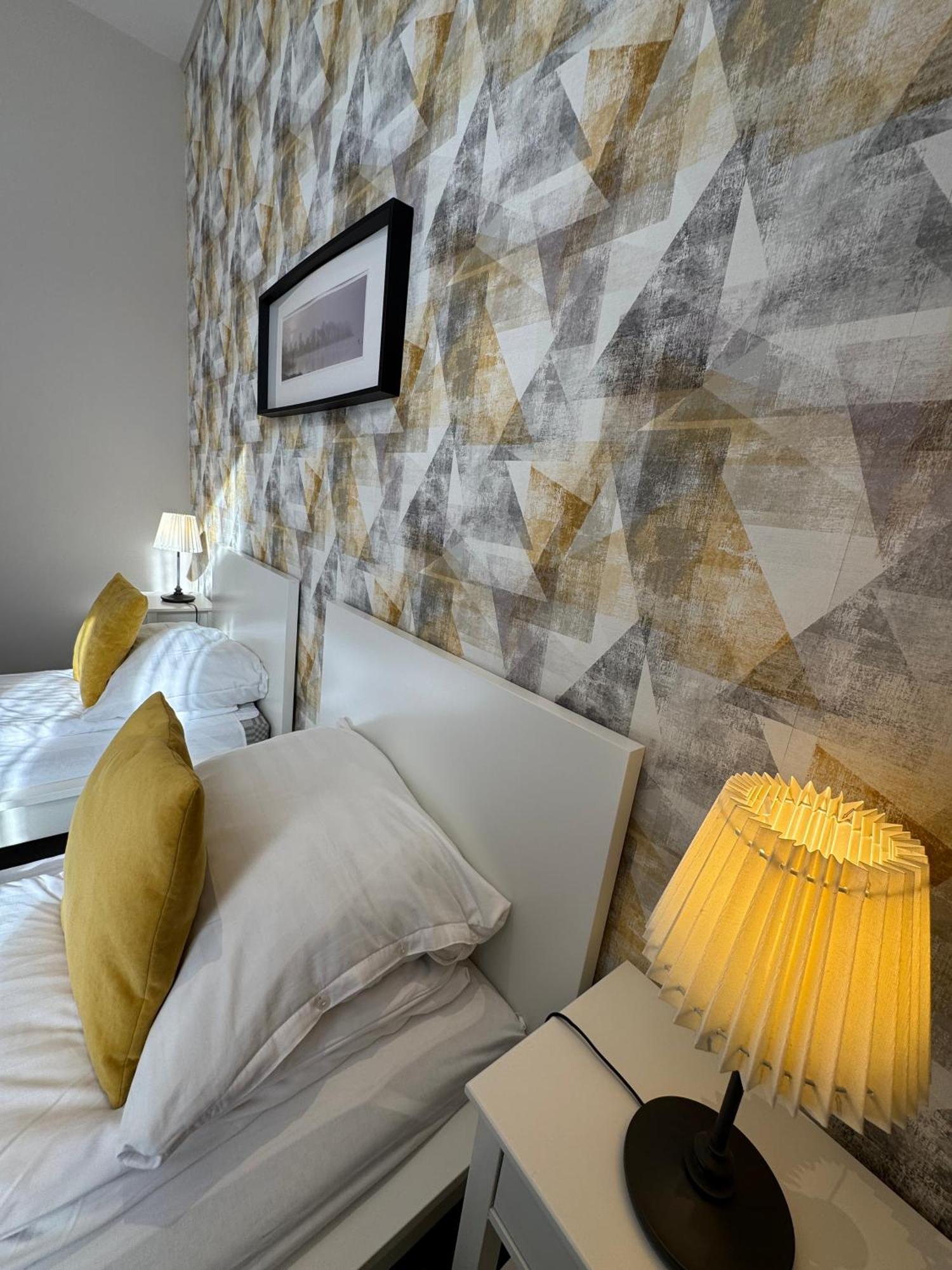 Center Rooms Miskolc Dış mekan fotoğraf